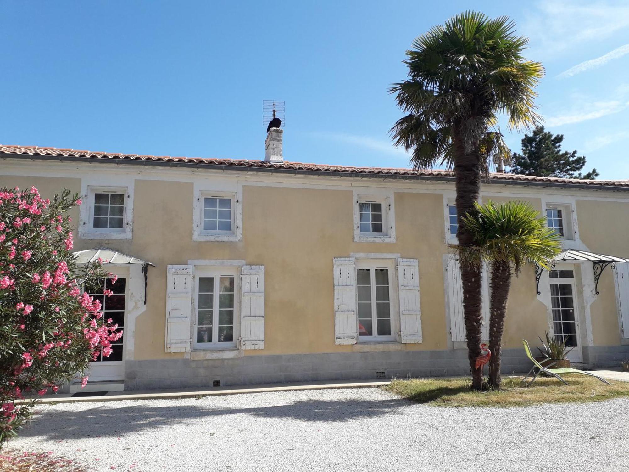 Hotel O Calme Brizambourg Esterno foto